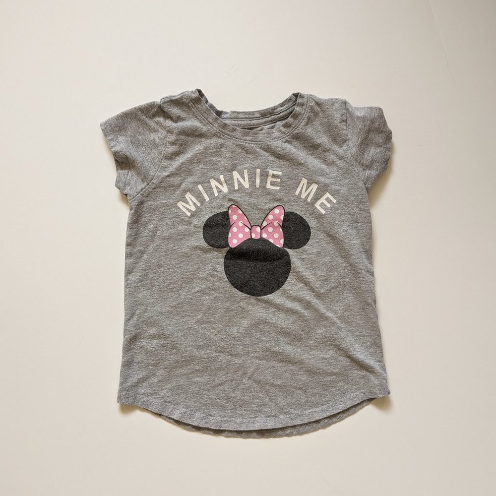 Minnie Me Disney shirt Girls size 6 PLAY
